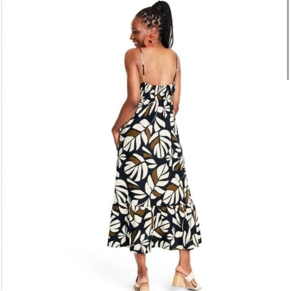 SOLD OUT EVERYWHERE! 💕 Tabitha Brown for Target Dress - Picture 2 of 2